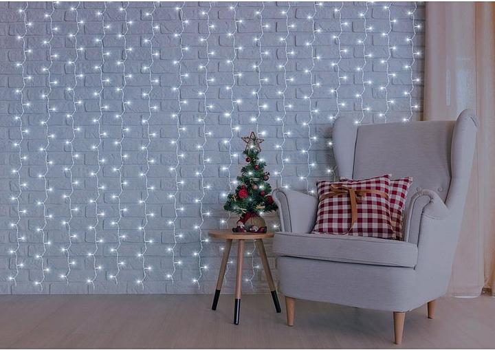 Actual product image Luminea WLAN LED light curtain, 300 LEDs, CCT, App, dimmable, IP44, 3 x 3 m (9 m)