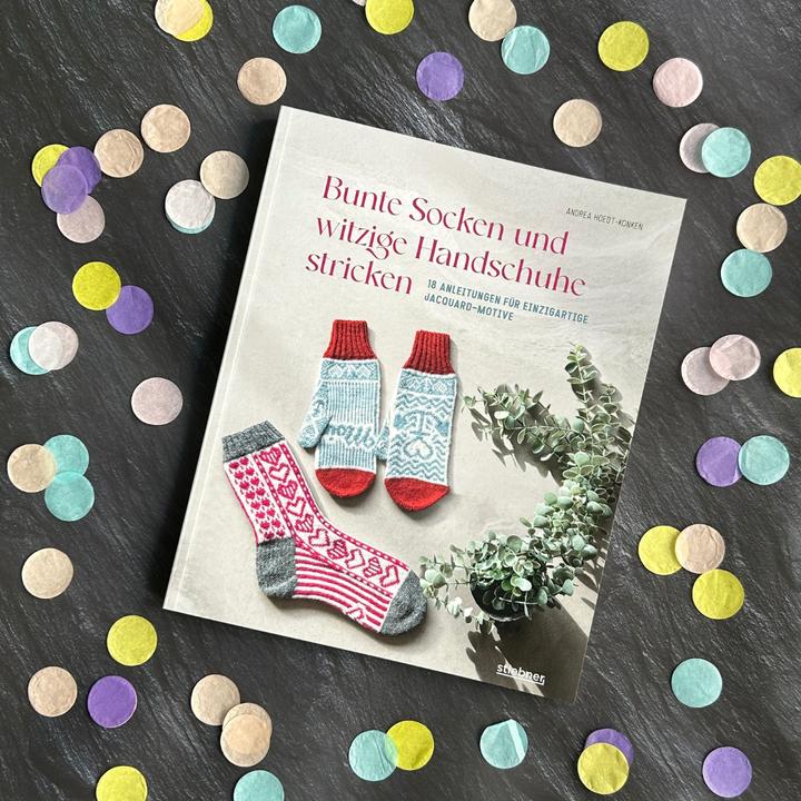 Produktbild Bunte Socken und witzige Handschuhe stricken (Deutsch, Andrea Hoedt-Konken, 2024)