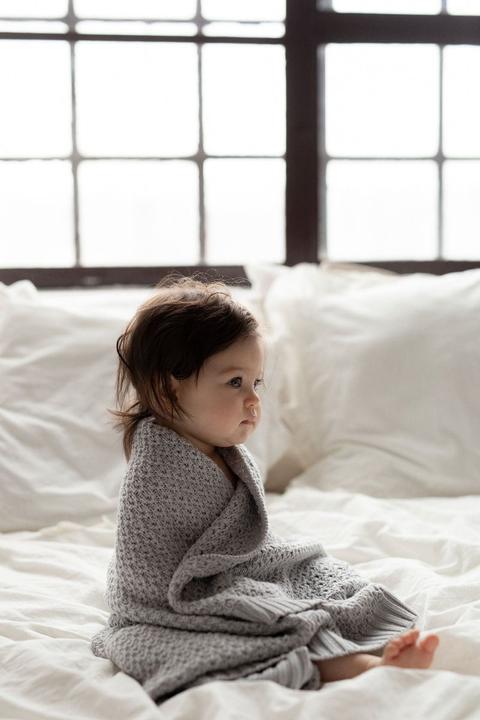 Produktbild My memi Bamboo Baby Blanket - Chain Light Grey (80 x 100 cm)