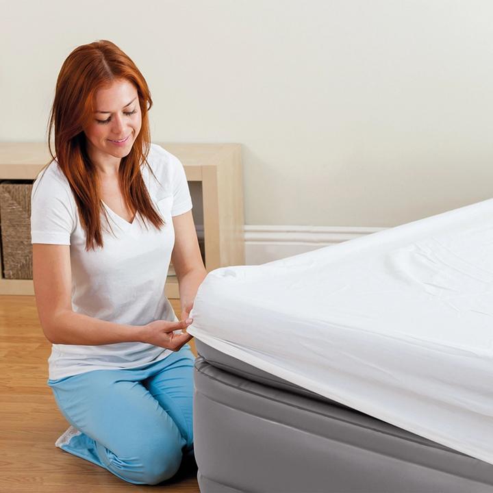 Actual product image Intex Twin Comfort Elevated Airbed (99 x 191 cm)