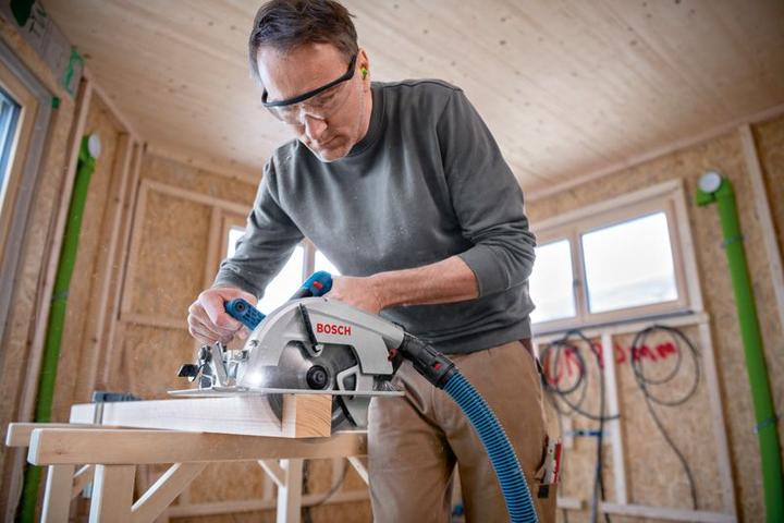 Produktbild Bosch Professional GKS 18V-70 L