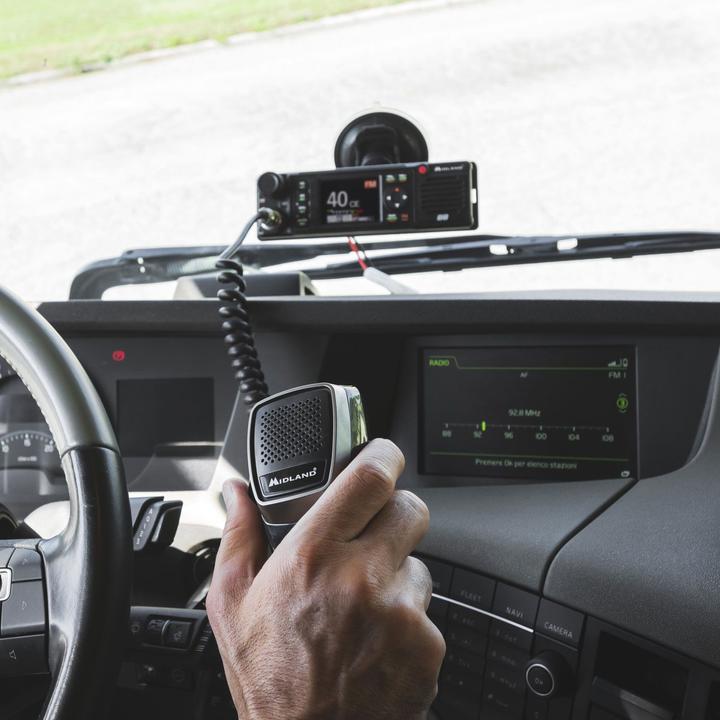 Actual product image Midland M-88 CB radio with color screen, VOX