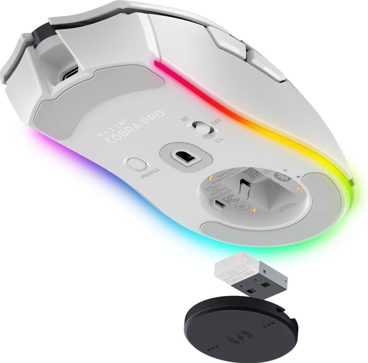 Actual product image Razer Cobra Pro (Wireless)