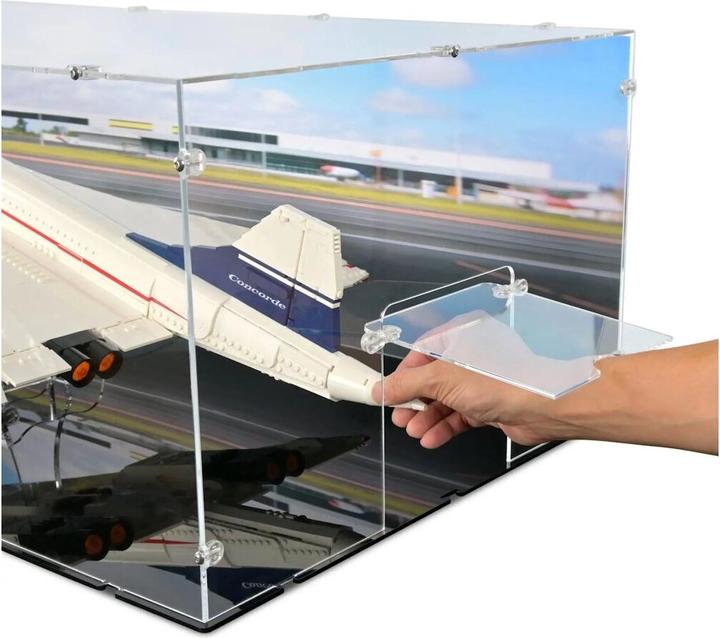 Produktbild iDisplayit Acryl-Display für LEGO® 10318 Concorde (Mit Ständer & Hintergrundbild)