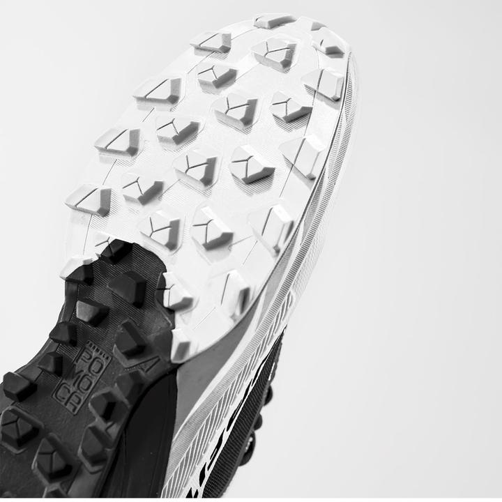 Actual product image Dynafit Ultra 50 running shoe unisex (42)