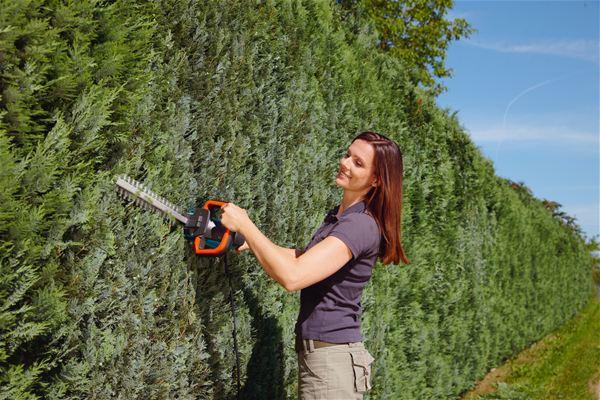 Actual product image Gardena 8877-20 EasyCut Li 18/50 - With battery/charger (Cordless hedgecutters)