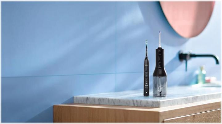 Produktbild Philips Sonicare Diamond Clean 9000 & Cordless Power Flosser 3000 (Schallzahnbürste)