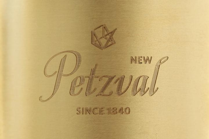 Actual product image Lomo Lens Petzval 85mm f/2.2 Canon Mount (Canon EF, full size)