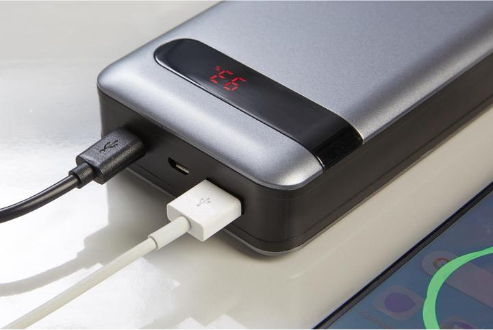 Actual product image Intenso PD20000 (20000 mAh, 74 Wh)