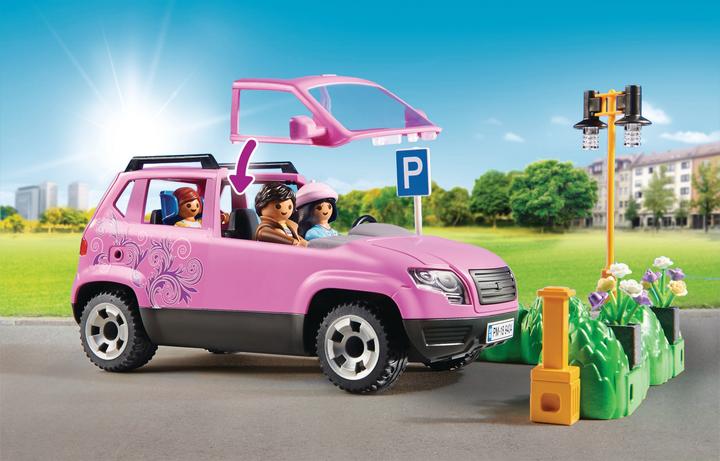Image du produit Playmobil Voiture familiale avec baie de stationnement (9404)