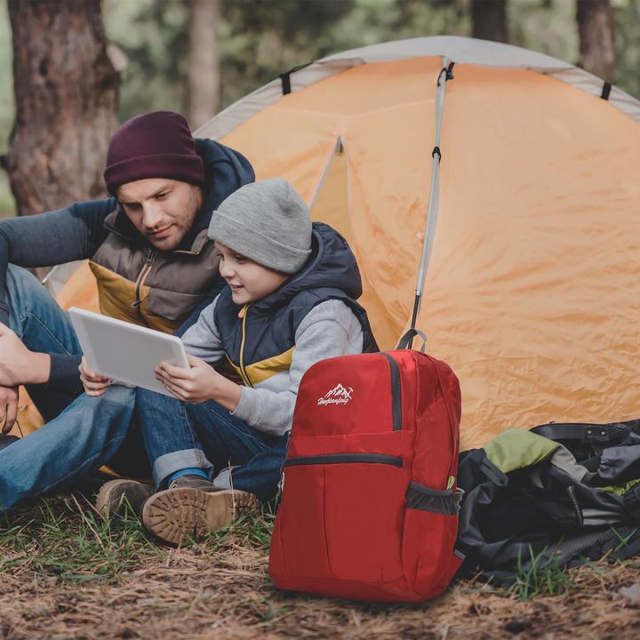 Actual product image Intirilife Foldable backpack in red (36 l)