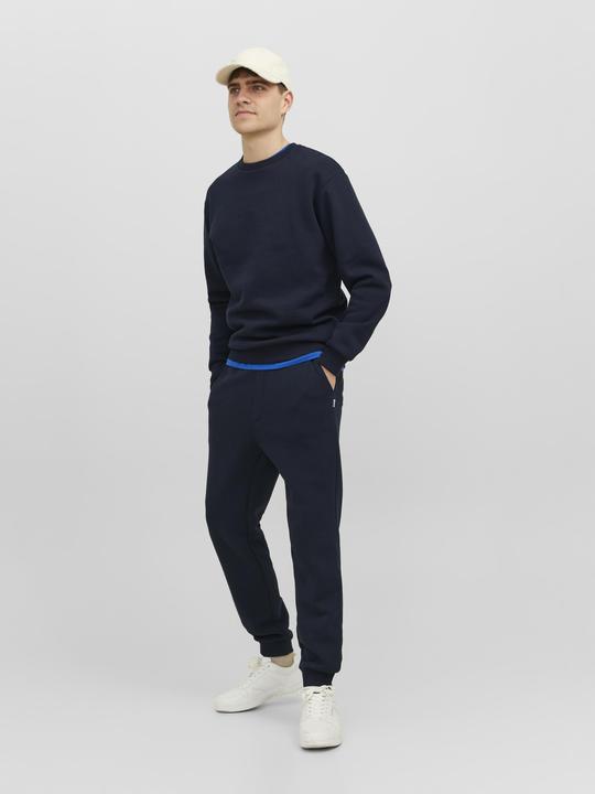 Produktbild Jack & Jones Einfarbig Sweatshirt mit Rundhals Sweatshirt mit Rundhals (XS)