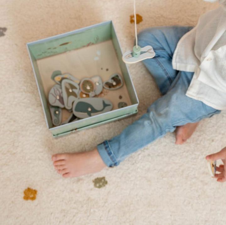Actual product image Little Dutch Fishing game FSC