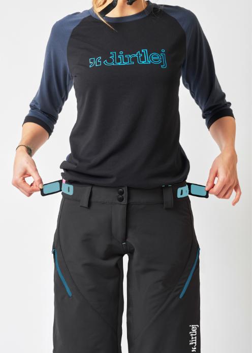 Immagine prodotto dirtlej Pantaloncini Trailscout MTB Donna, nero/tutsk, S (S)