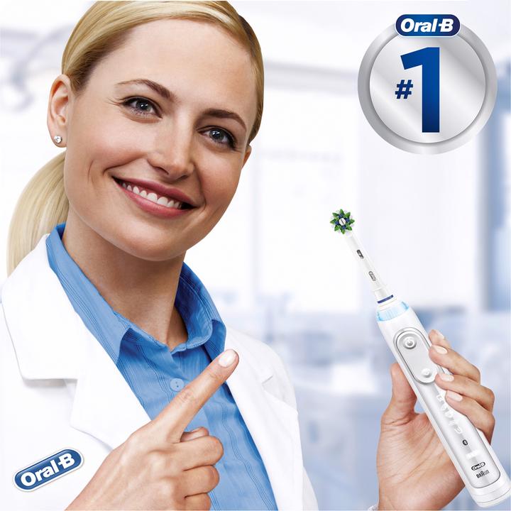 Actual product image Oral-B CrossAction (10 x)