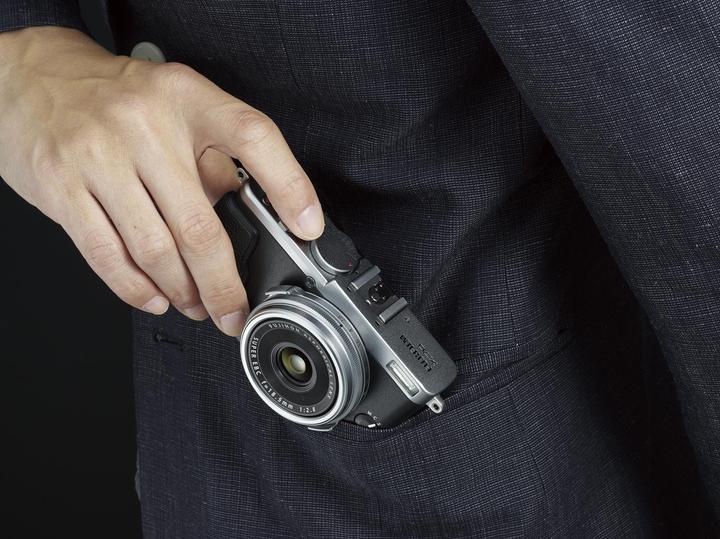 Immagine prodotto Fujifilm X70 (16.30 Mpx, APS-C / DX)