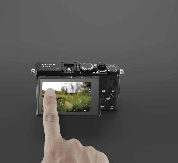 Immagine prodotto Fujifilm X70 (16.30 Mpx, APS-C / DX)
