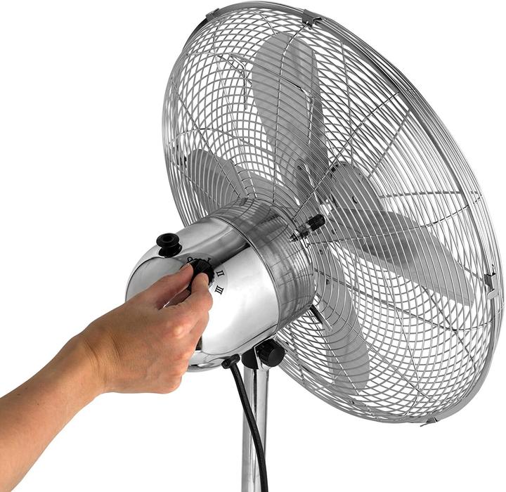 Actual product image Beldray EH3263VDE chrome pedestal fan