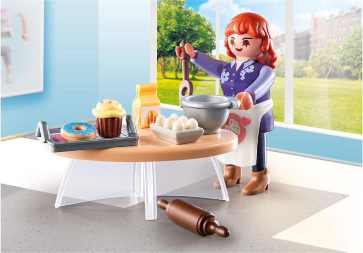 Actual product image Playmobil Confectioner (71479, Playmobil Special Plus)
