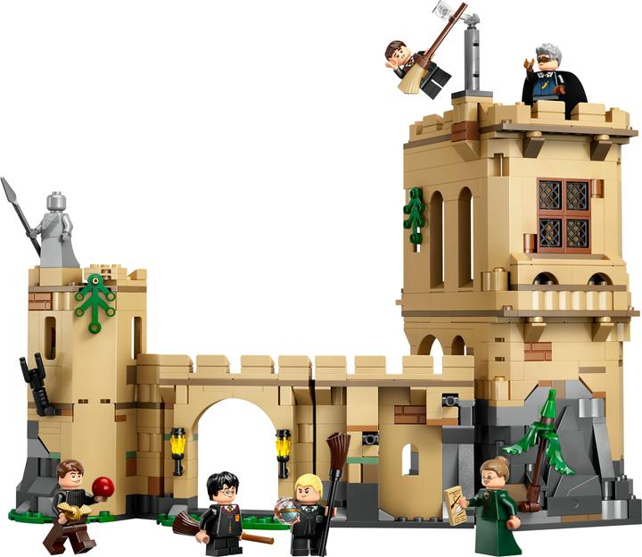 Actual product image LEGO Hogwarts Castle flying lessons (76447, LEGO Harry Potter)