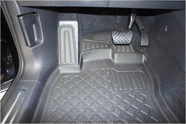Actual product image Aristar 3D Allwetter Fussmatten für Skoda Octavia Kombi IV ab 2020 bis heute (1 set of 3 doormats)