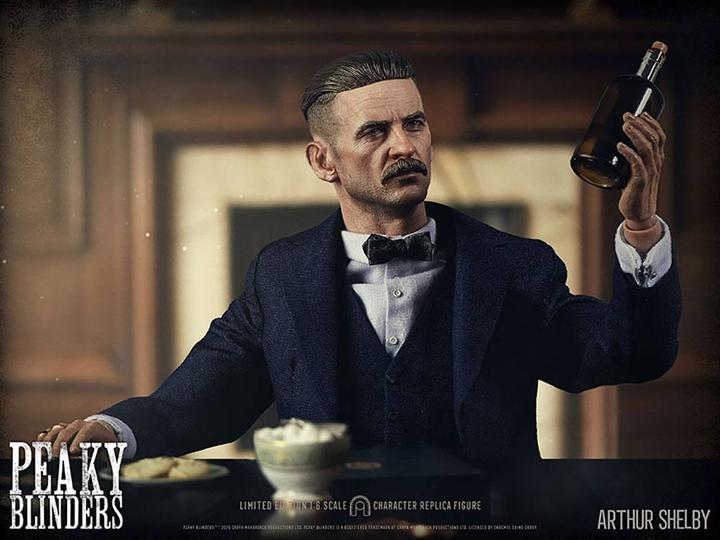 Actual product image Big Chief Studios Peaky Blinders Action Figure 1/6 Arthur Shelby Limited Edition 30 cm