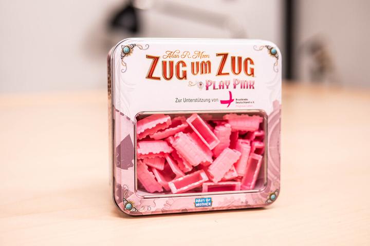 Produktbild Days of Wonder Zug um Zug-Play Pink (Deutsch)
