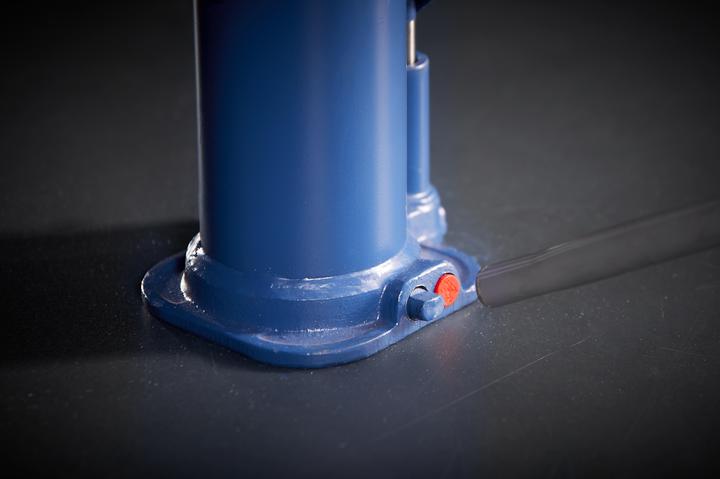 Actual product image Cartrend Hydraulic jack, stick jack 5T