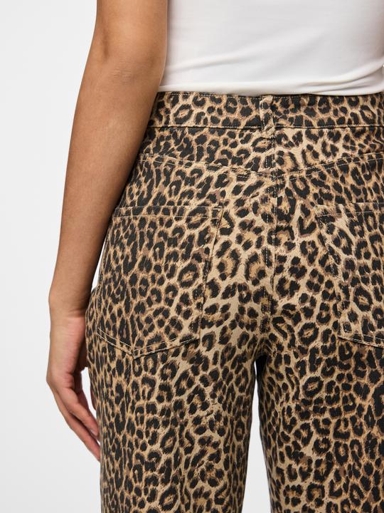 Produktbild Pieces PCSALUME HW Leoprint Straight Fit Jeans (29)