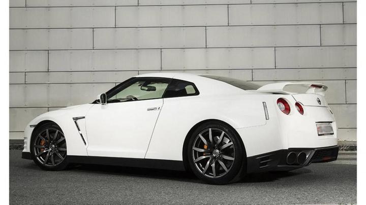 Image du produit 6h de location de la Nissan GTR Black Edition (1 pers.)