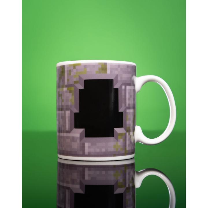 Actual product image Minecraft Cup with colour change (312 ml, 1 x)