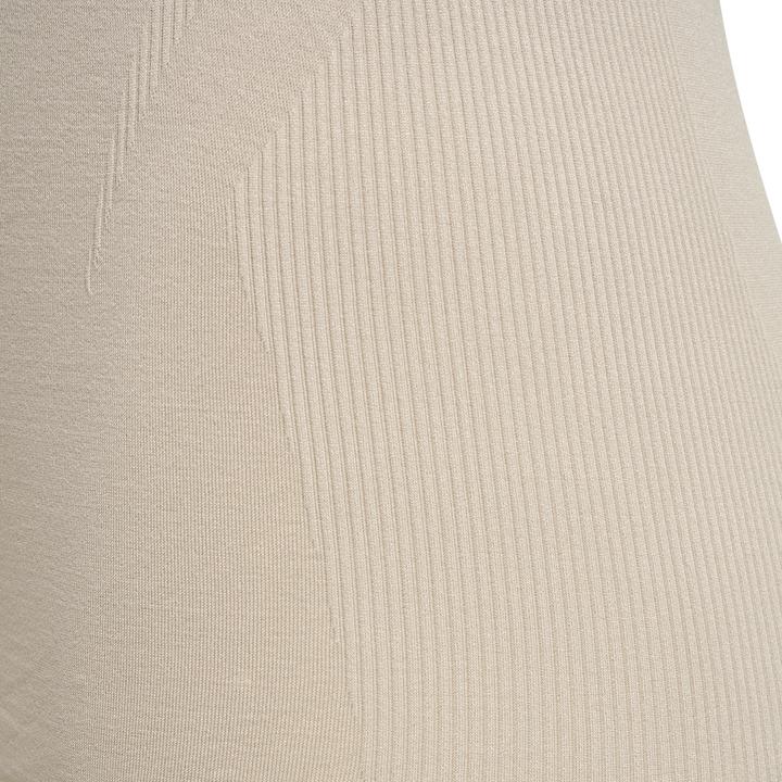 Actual product image hummel Tif Seamless Top (M)