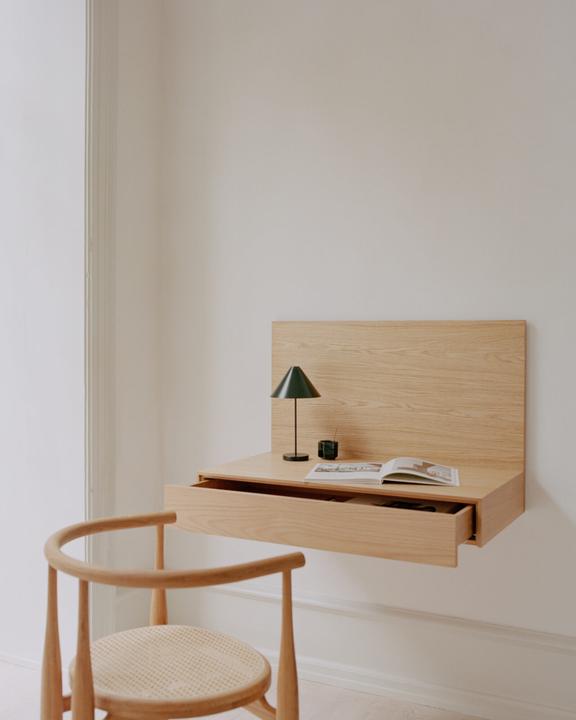 New works Tana (85 x 47,5 x 58 cm)