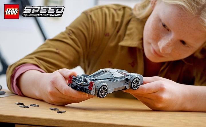 Actual product image LEGO Pagani Utopia (76915, LEGO Speed Champions)