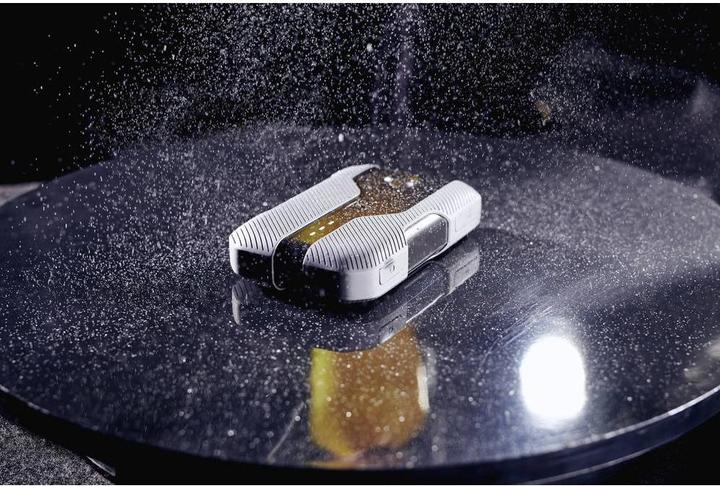 Actual product image Cat Q10