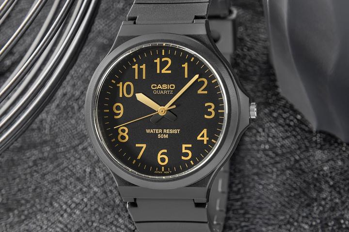 Image du produit Casio MONTRE HOMME MW-240-1B2 (zd166h) - CLASSIQUE (43 mm)