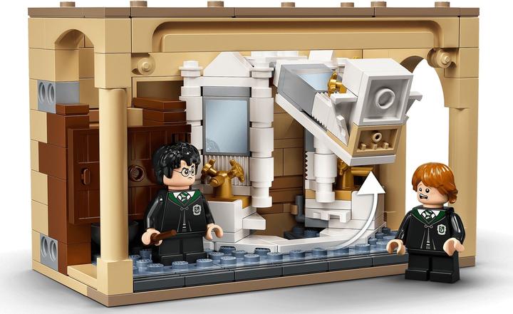 Image du produit LEGO Poudlard : l’erreur de la potion Polynectar (76386, LEGO Harry Potter)