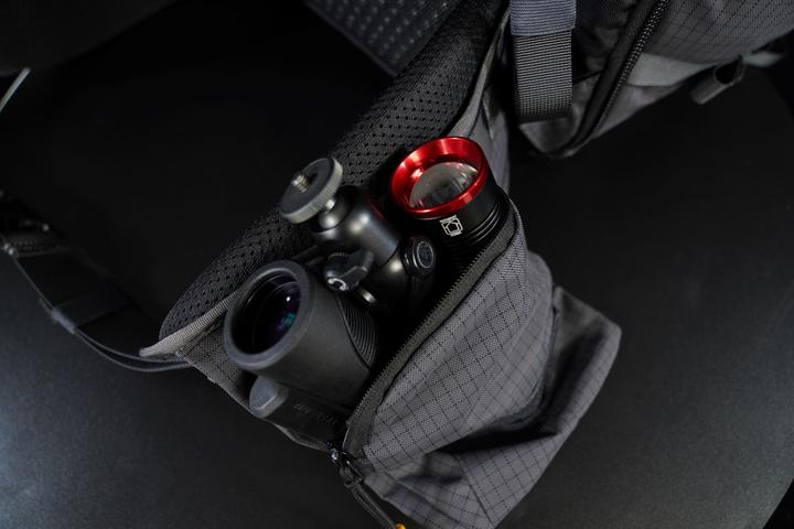 Actual product image Vanguard VEO Active 53 GY (Photo backpack, 45 l)