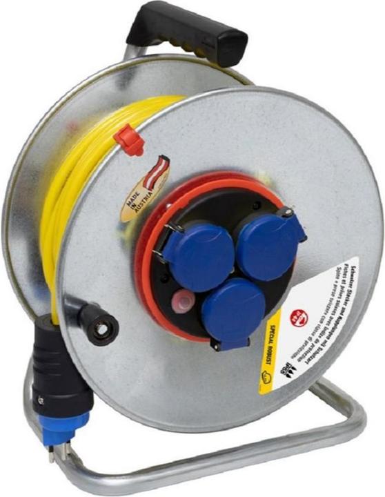 Actual product image Brennenstuhl BAT cable drum SK Bretec 290 33m AT-N07V3V3-F 3G1,5 yellow IP44, plug T12/10A (IP55), 3-fold S (33 m, 1.50 mm²)