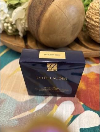 Produktbild Estée Lauder Estee Lauder Double Wear Stay In Place Matte Powder Foundation 0.42 Oz 3N1 (Ivory Beige)
