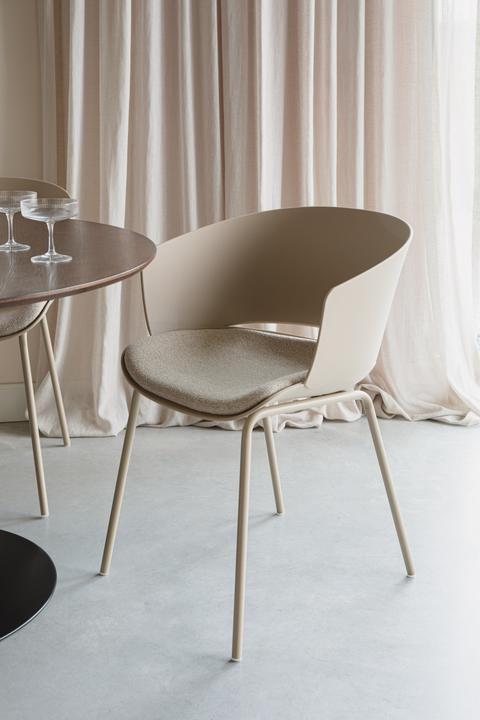 Actual product image Zuiver Jessica Chair Beige