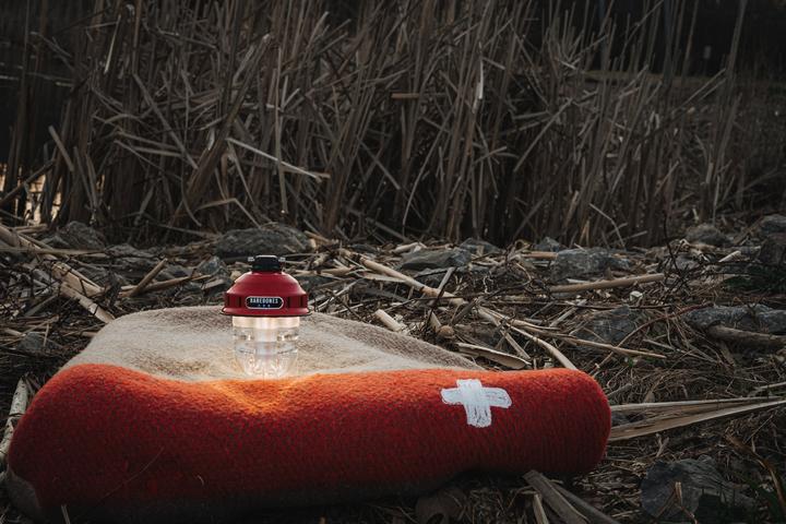 Immagine prodotto Barebones Lampada wireless Beacon con moschettone