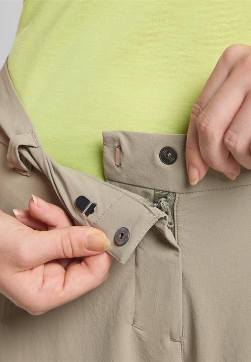 Actual product image Jack Wolfskin Hikeout Zip Off Pants W (40)