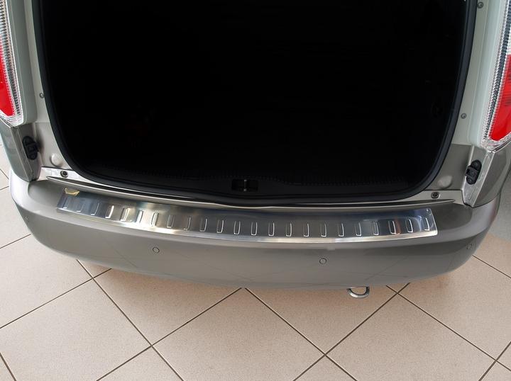 Produktbild Avisa Edelstahl Ladekantenschutz für Skoda Roomster ab 2006 bis heute (Heck)