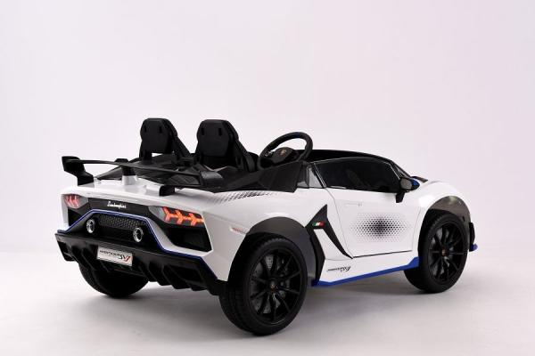 Produktbild Es-toys Elektro Kinderfahrzeug “Lamborghini Aventador SVJ Xago 2 Sitzer” – lizenziert -MP3, Ledersit (12 V)