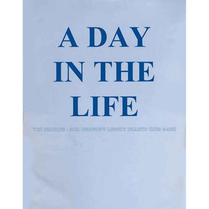Produktbild A Day In The Life TShirt (L)