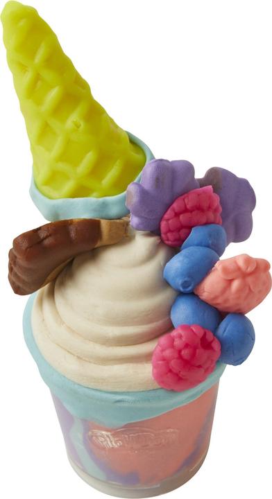Productafbeelding Play-Doh Kitchen Creations Kneedplezier Café, Café speelset met 20 accessoires en 8 blikken
