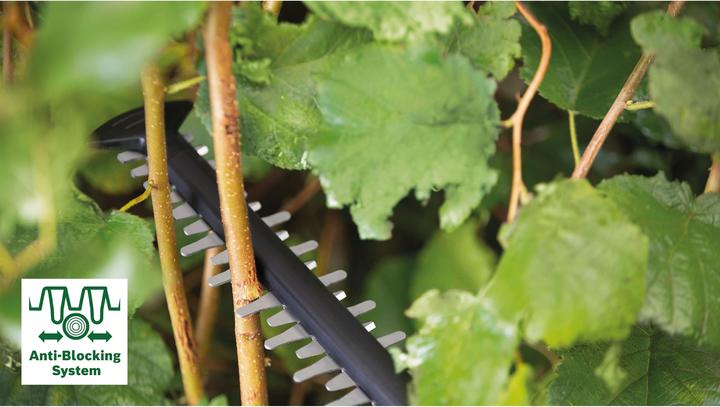 Actual product image Bosch Home & Garden UniversalHedgeCut 18-50 Kit (Cordless hedgecutters)