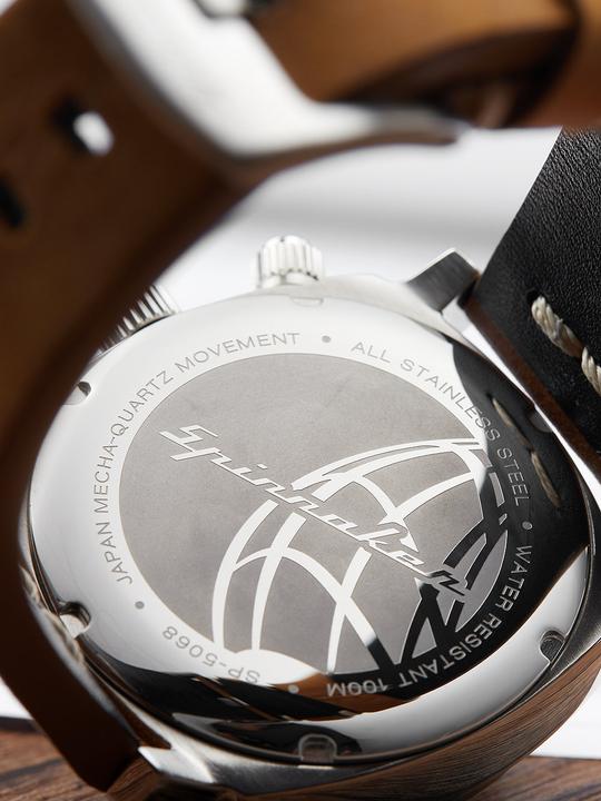 Actual product image Spinnaker SP-5068-01 Hull Chronograph 42mm 10ATM (Sports watch, 42 mm)