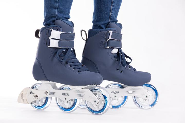 Actual product image Powerslide PHEME SKATES Pheme Ocean 100 39 (39)